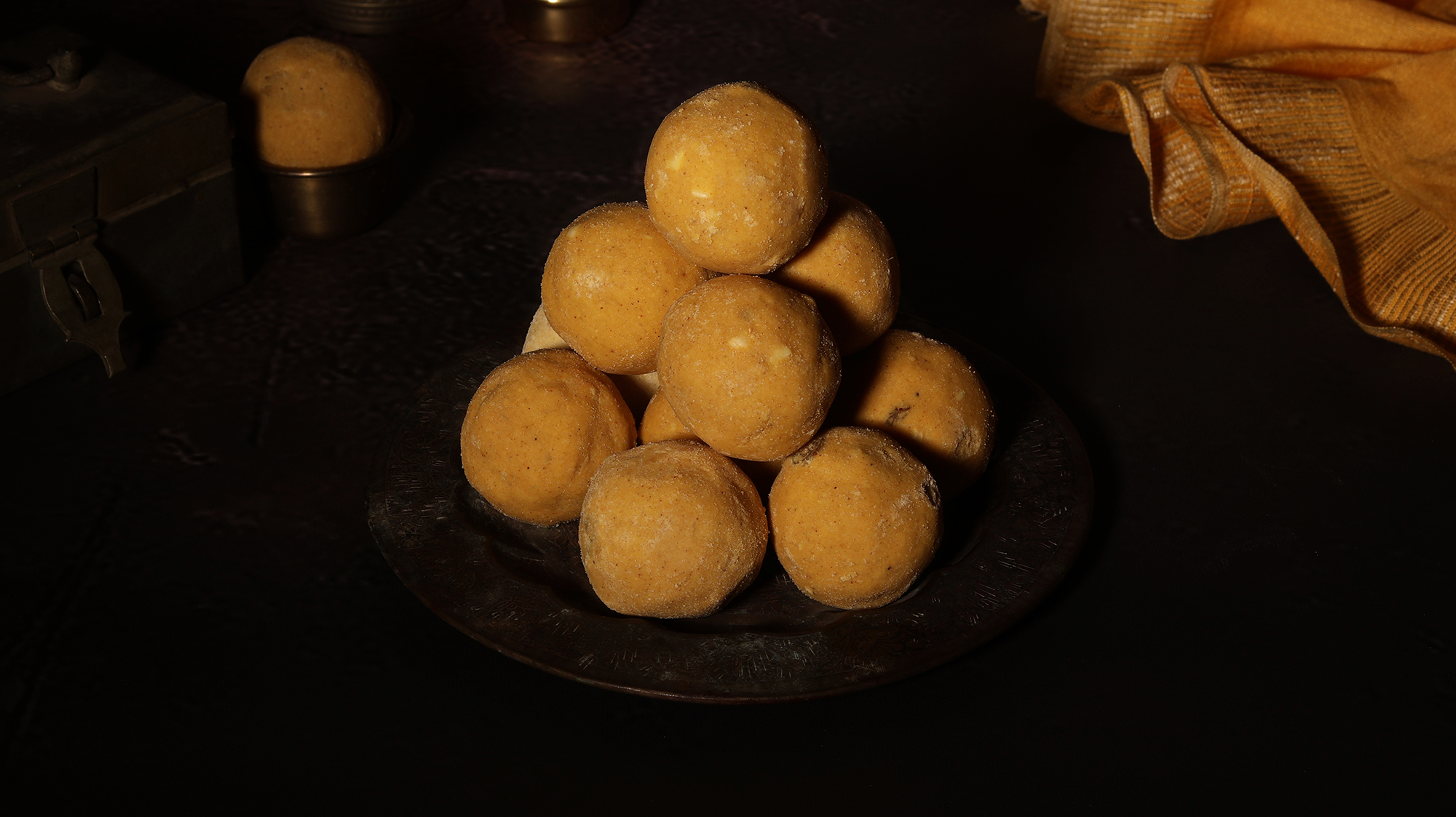 Besan Laddu