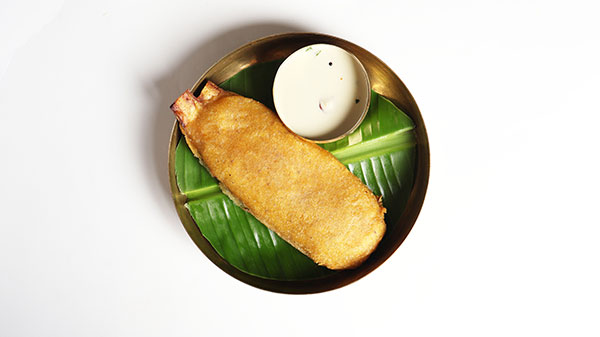 Vazhakkai Bajji / Banana Fritter